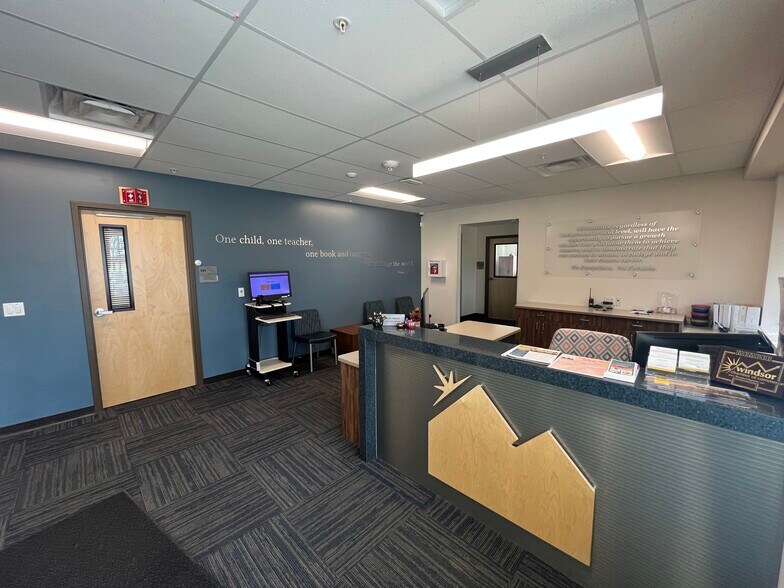 More Photos Of 7640 Westgate Dr, Windsor Office For Lease