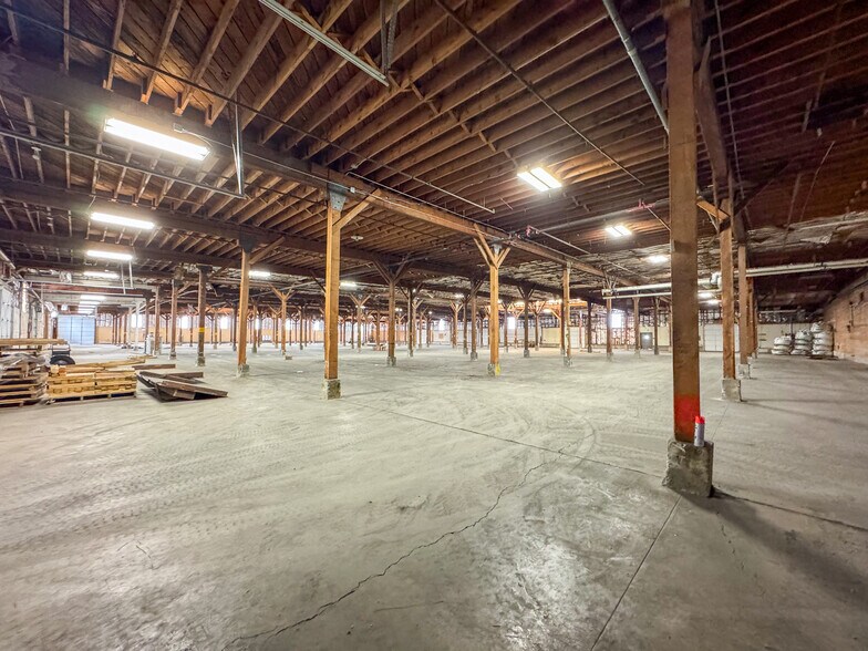 More Photos Of 1645 WK Ave, Tooele Warehouse For Lease