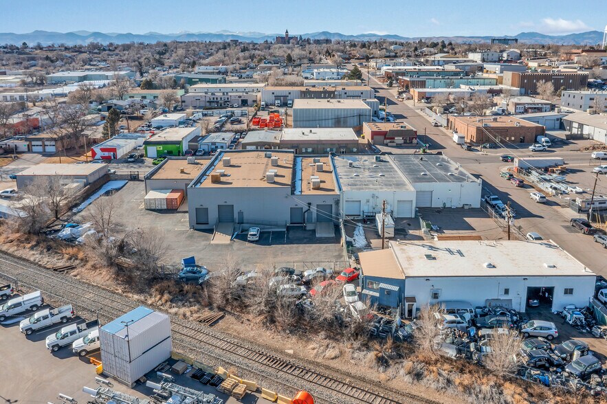 More Photos Of 3020-3040 S Tejon St, Englewood Warehouse For Lease