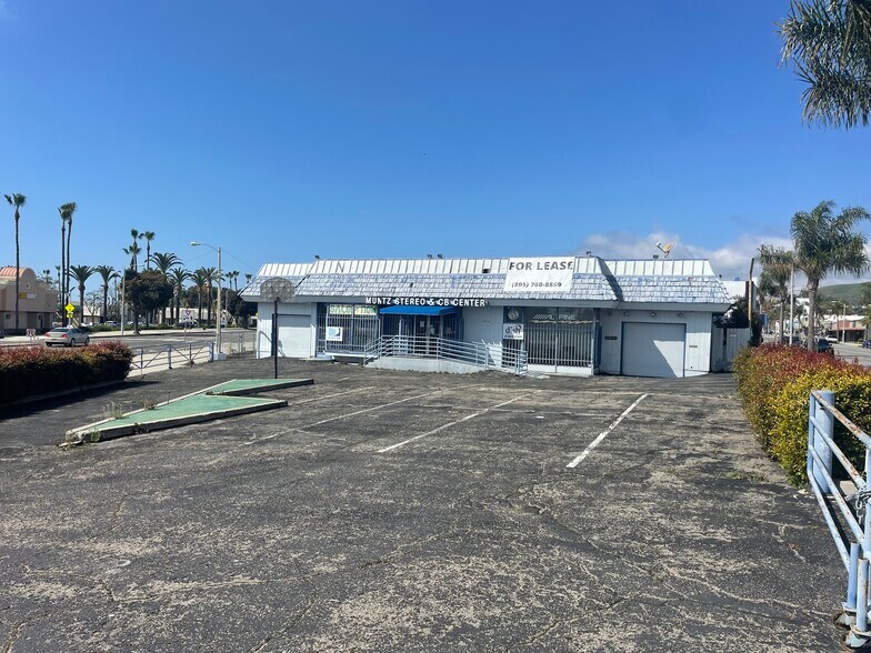 More Photos Of 2834 E Main St, Ventura General Retail For Sale