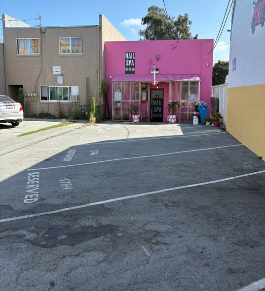 More Photos Of 1784 El Camino Real, San Carlos Storefront For Sale