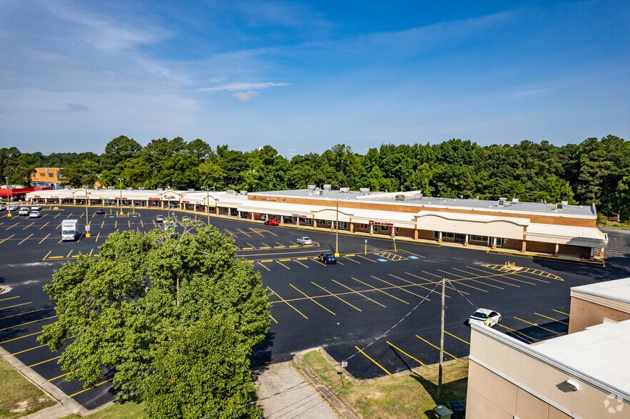 More Photos Of 805-841 W Constance Rd, Suffolk Unknown For Lease