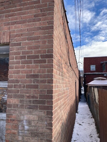 More Photos Of 323 5th Ave, Troy Storefront For Sale