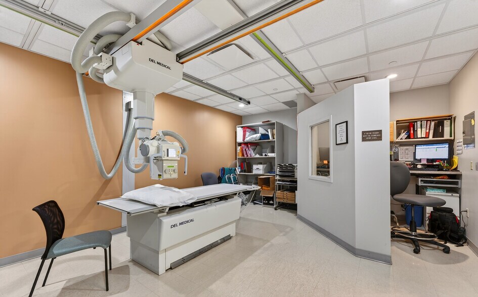 More Photos Of 12555 W National Ave, New Berlin Medical For Sale