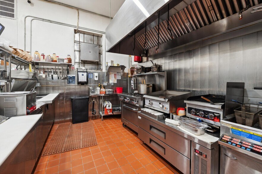 More Photos Of 212 2nd St, Isleton General Retail For Sale