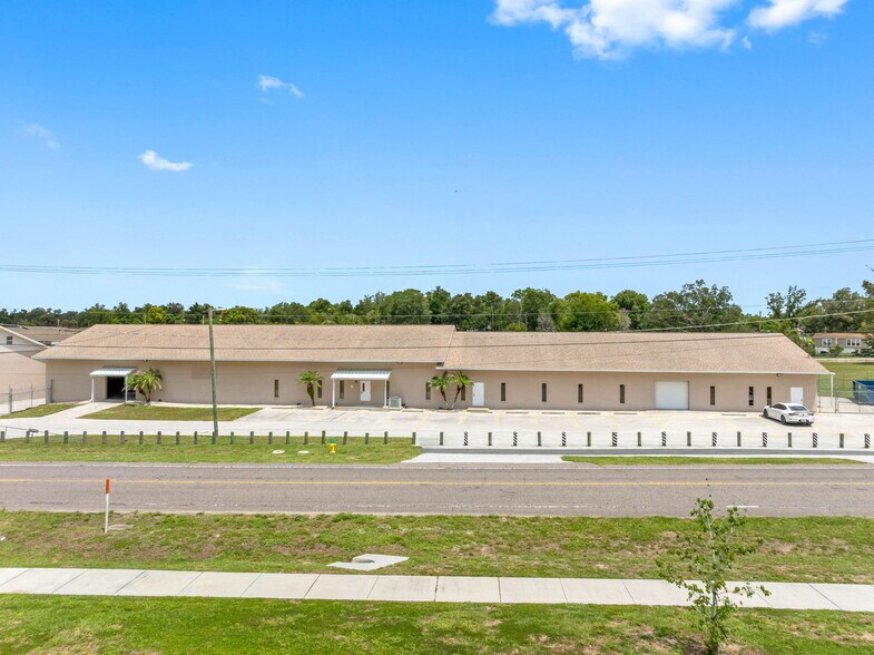 More Photos Of 9610 Harney Rd, Thonotosassa Warehouse For Sale