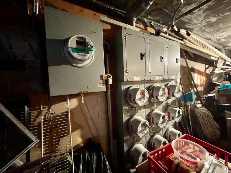 More Photos Of 611 E 179th St, Bronx Apartments For Sale