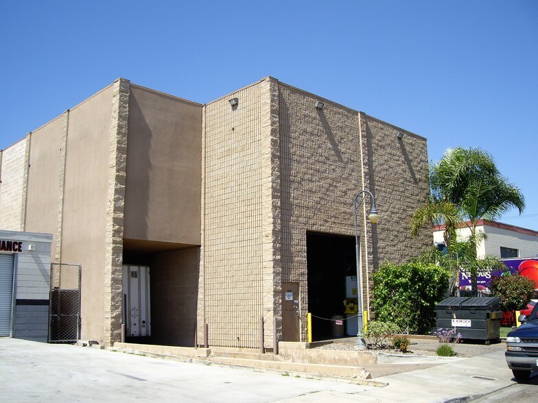 Primary Photo Of 7648 Lemon Ave, Lemon Grove Manufacturing For Lease
