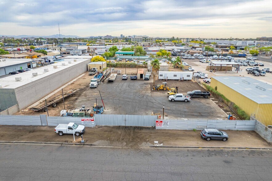 More Photos Of 3013 S 44th St, Phoenix Land For Lease