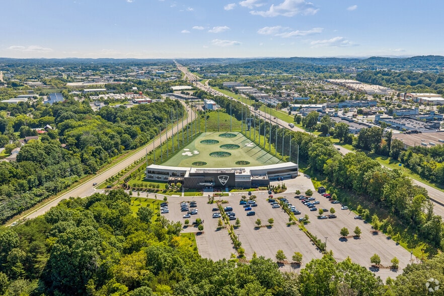 More Photos Of 11400 Outlet Dr, Knoxville Golf Course Driving Range For Sale