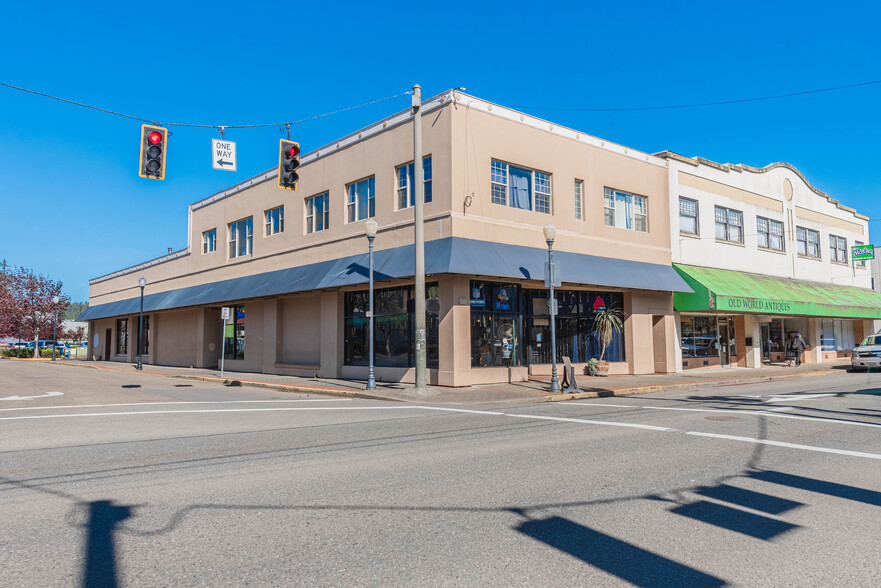 Primary Photo Of 295 S Broadway, Coos Bay Restaurant For Sale