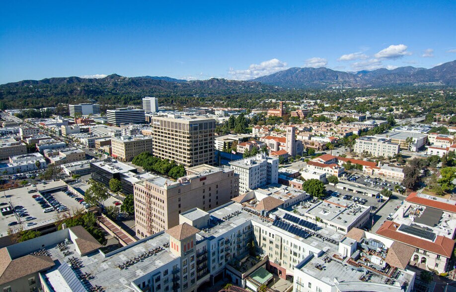 More Photos Of 530-532 E Colorado Blvd, Pasadena Office For Sale