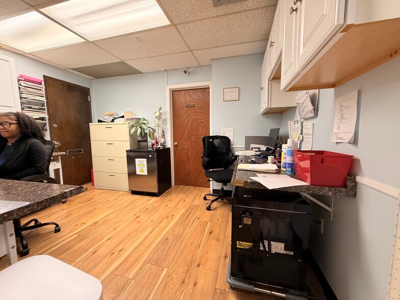 More Photos Of 333 School St, Pawtucket Medical For Sale