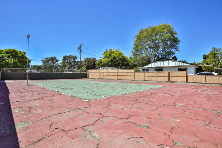 More Photos Of 540 Baughman Ave, Claremont Land For Sale