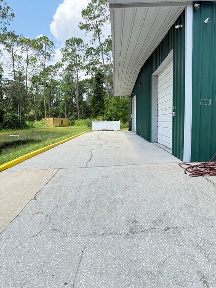 More Photos Of 3701 W International Speedway Blvd, Daytona Beach Light Distribution For Lease