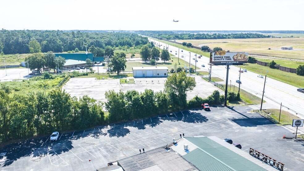 More Photos Of 6333 E FM-1960, Humble Light Distribution For Lease