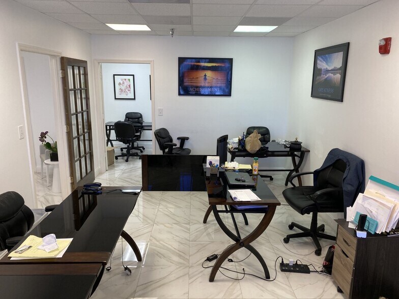 More Photos Of 1111 Kane Concourse, Bay Harbor Islands Loft Creative Space For Lease