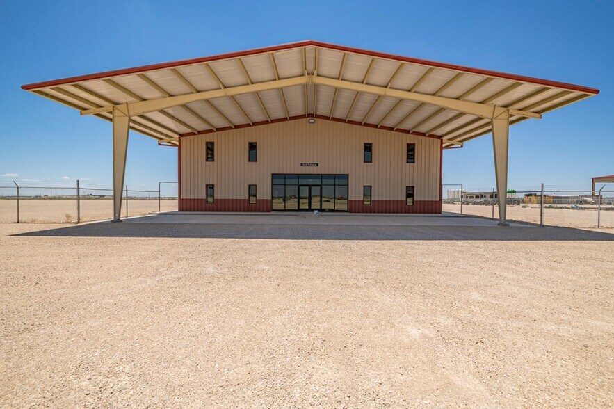 More Photos Of 16651 W Basin St, Odessa Industrial For Sale