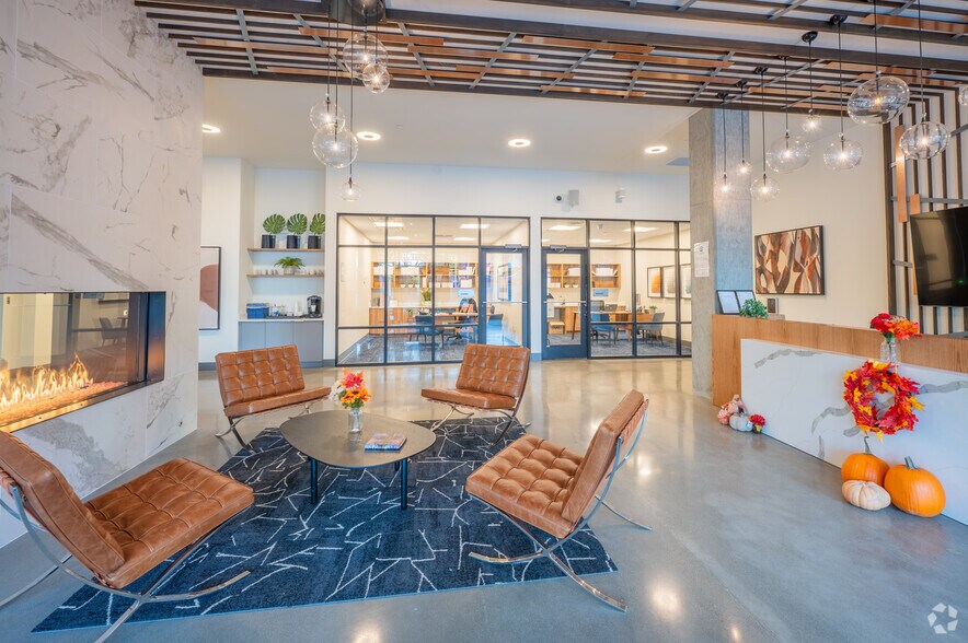 More Photos Of 631 SW 150th St, Burien Apartments For Lease