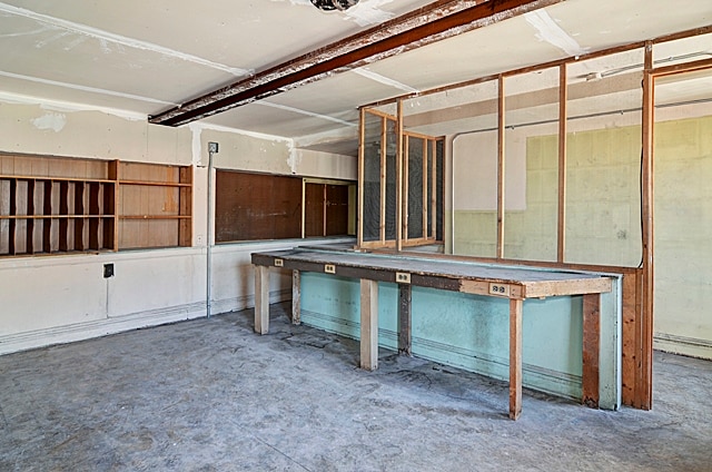 More Photos Of 6442-6450 Cermak Rd, Berwyn Apartments For Lease