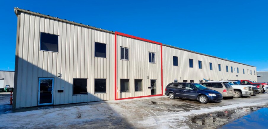 More Photos Of 7611 Sparrow Dr, Leduc Light Manufacturing For Sale