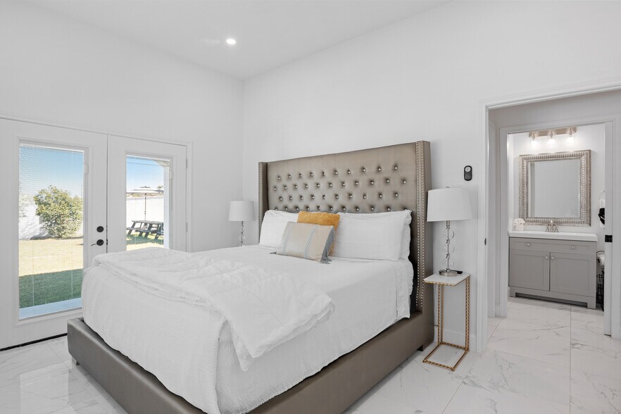 More Photos Of 2565 N State Highway 16, Fredericksburg Specialty For Sale