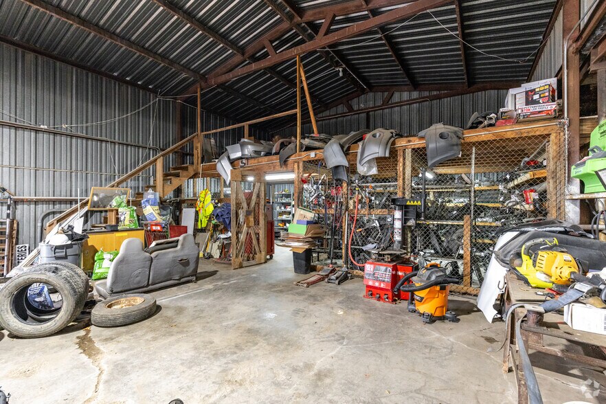 More Photos Of 2244 Highway 69 S, Greenville Auto Repair For Sale