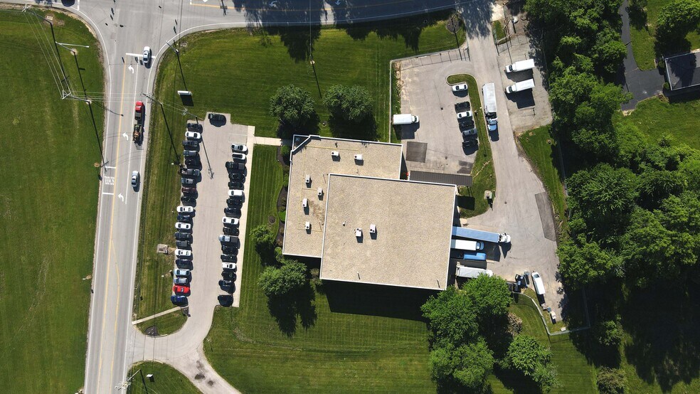 More Photos Of 1195 Clough Pike, Amelia Manufacturing For Lease