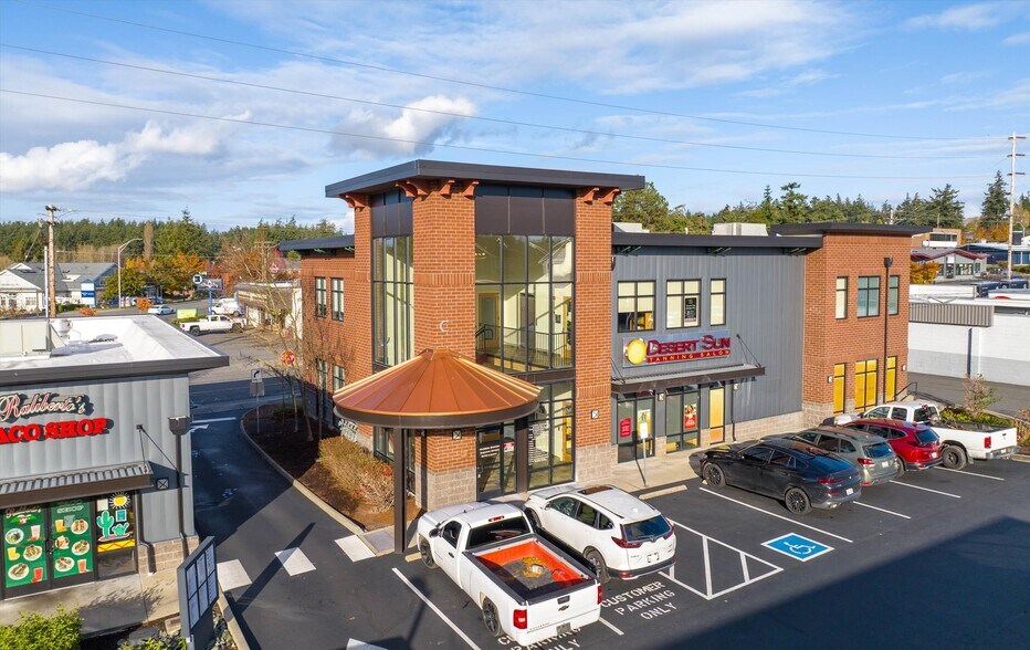 More Photos Of 32650 State Route 20, Oak Harbor Unknown For Lease