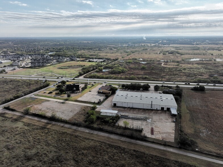 More Photos Of 1980 SW Wilshire Blvd, Burleson Warehouse For Sale