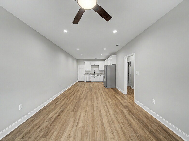 More Photos Of 515 Birch St, Adel Apartments For Sale
