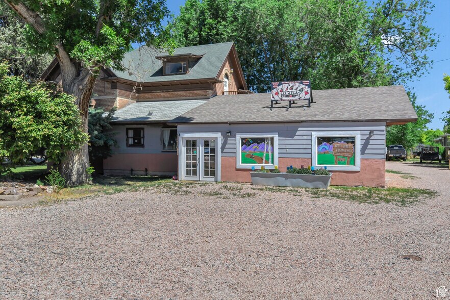 More Photos Of 310 N Main St, Monroe Hotel For Sale