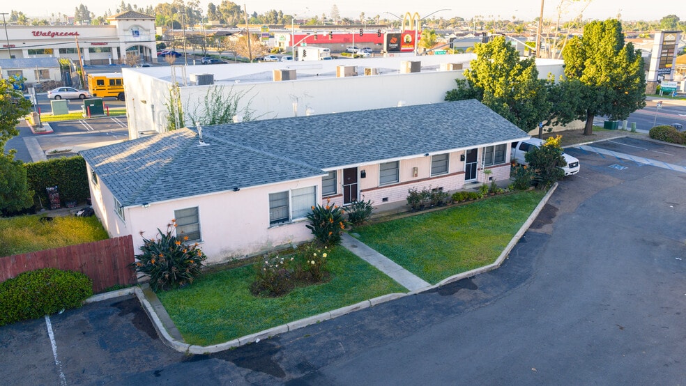 More Photos Of 1085-1093 Third Ave, Chula Vista Freestanding For Sale
