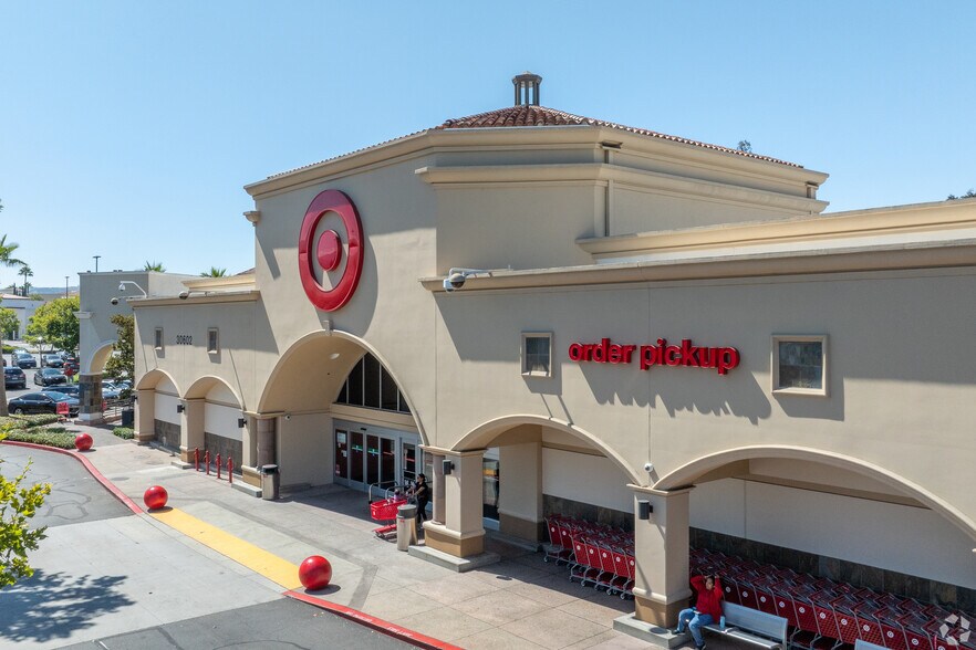 More Photos Of 30622-30632 Santa Margarita Pky, Rancho Santa Margarita Unknown For Lease