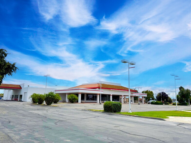 Primary Photo Of 3190 Auto Center Cir, Stockton Auto Dealership For Lease