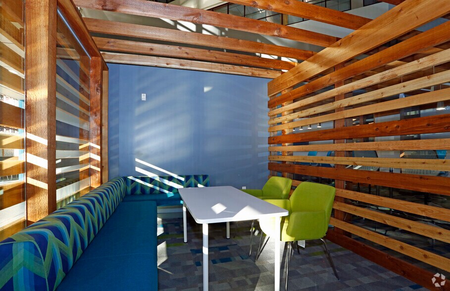 Photo of 2nd Floor Ste Main Lobby Level