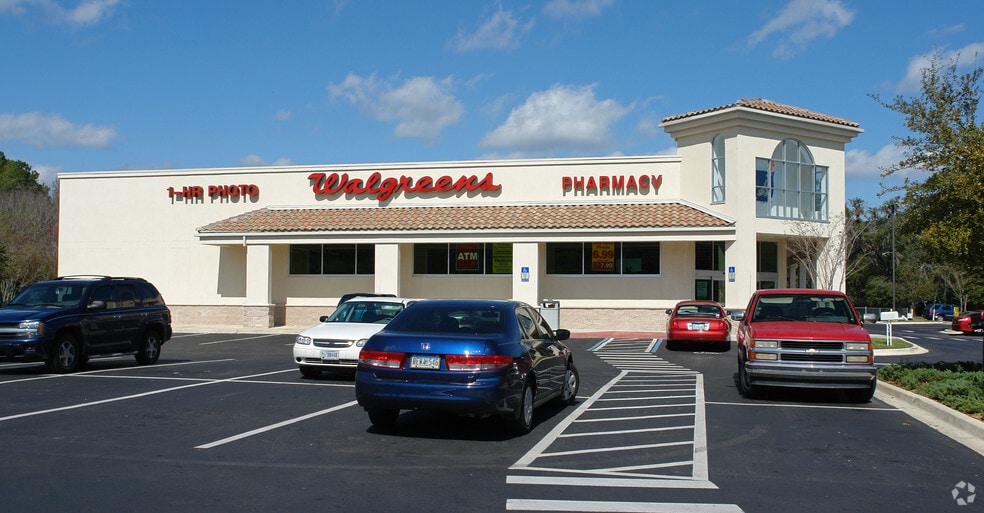 More Photos Of 609 Kingsley Ave, Orange Park Drugstore For Sale