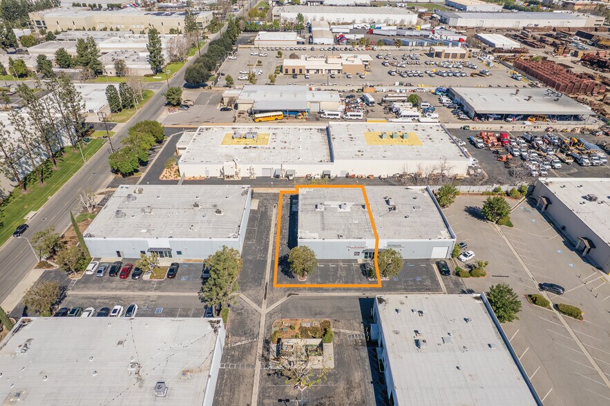 More Photos Of 13611 12th St, Chino Warehouse For Sale