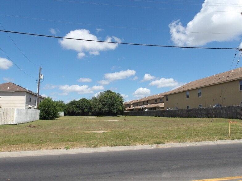 More Photos Of 3825 S Expressway 83, Harlingen Land For Sale