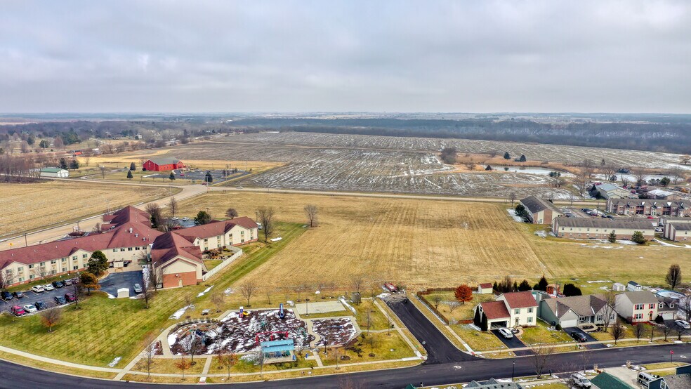 More Photos Of 801 E Etna Rd, Ottawa Land For Sale