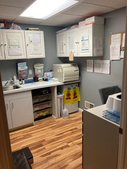 More Photos Of 520 Pleasant Valley Way, West Orange Medical For Sale