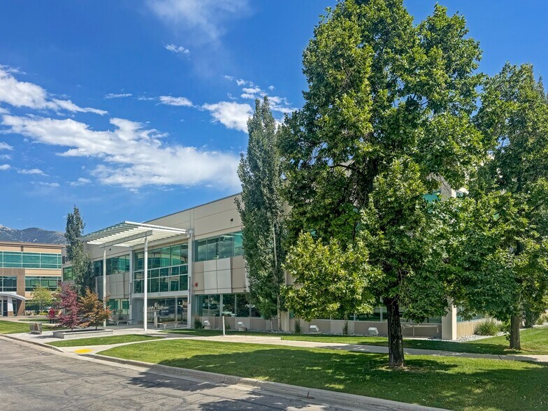 More Photos Of 147 W Election Rd, Draper Office For Sale