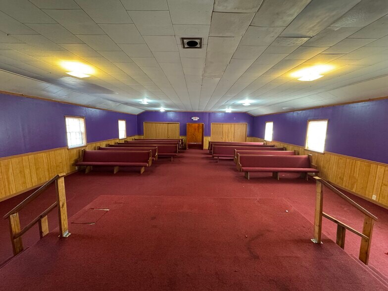 More Photos Of 4725 US Highway 311, Sophia Religious Facility For Lease