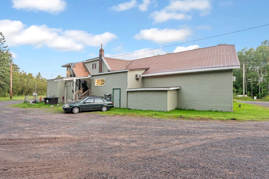 More Photos Of 4368 S County Road E, South Range General Retail For Sale