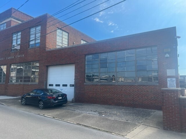 Primary Photo Of 420 Dickinson Street, Charleston Industrial For Lease