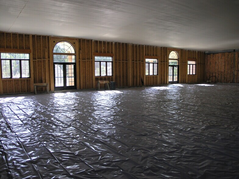 More Photos Of 229 E Wallings Rd, Broadview Heights Medical For Lease