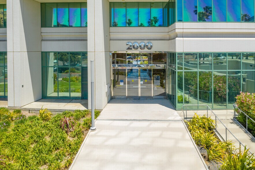 More Photos Of 2000 Sierra Point Pky, Brisbane Office For Lease