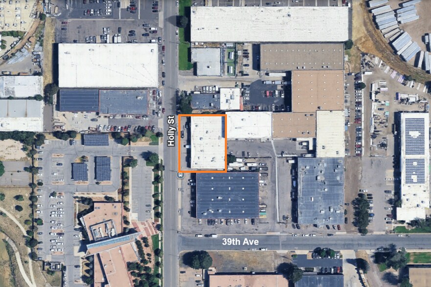 More Photos Of 3930-3940 Holly St, Denver Warehouse For Sale