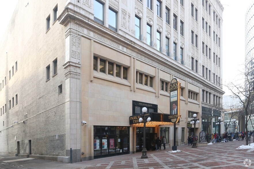 More Photos Of 400-426 Saint Peter St, Saint Paul Office For Lease