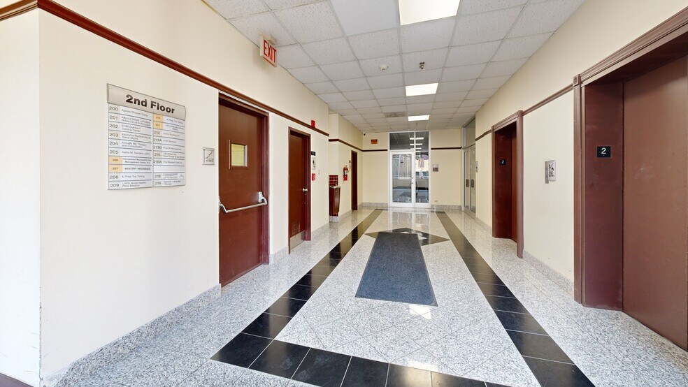 More Photos Of 1820 Ridge Rd, Homewood Office For Sale
